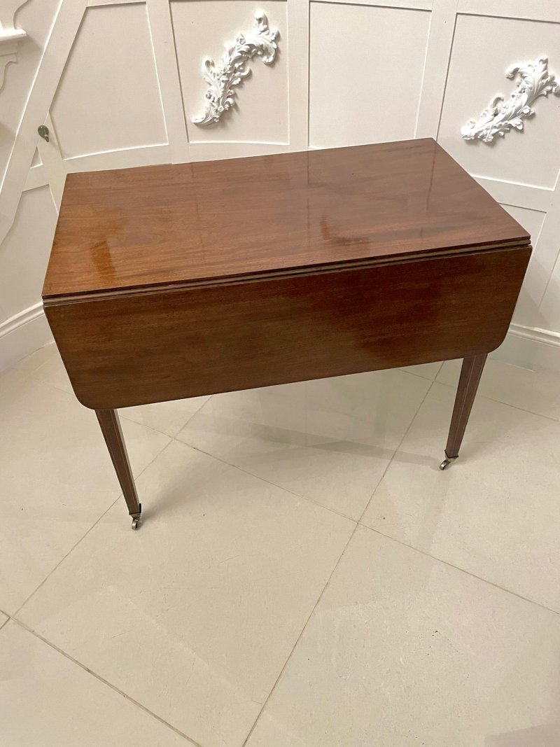 Antique George III Quality Mahogany Pembroke Table